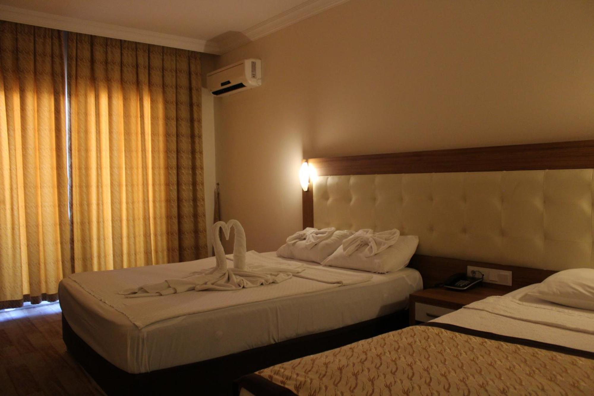Hotel Mitos 阿拉尼亚 外观 照片